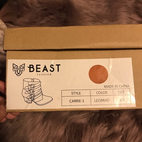 leopard booties - Picture 3 of 8